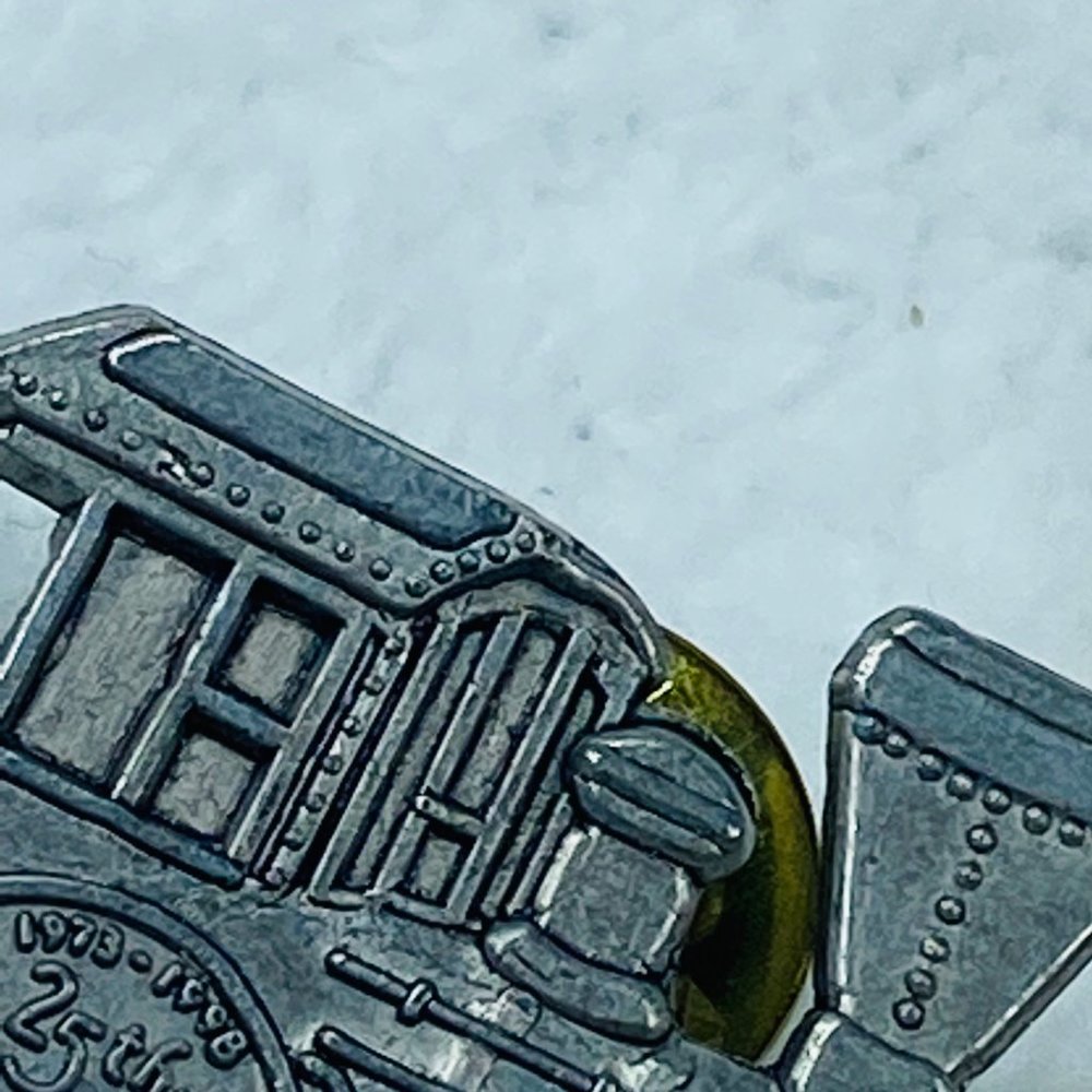 1998 HMK Train 25th Anniversary Tie Tack Pin Pewter Silver Color Steam Engine - Picture 5 of 16
